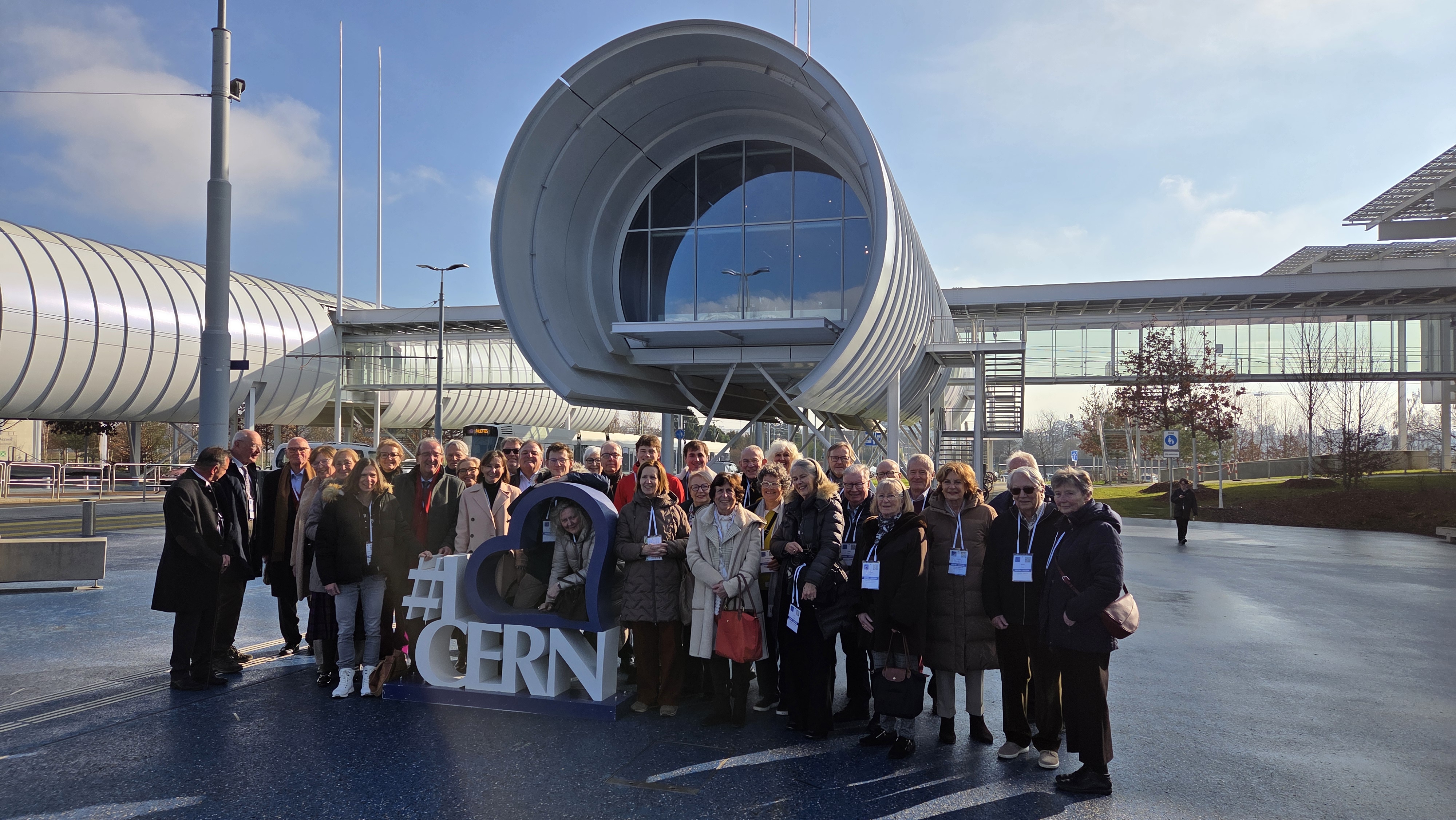 Visit of the University Foundation at CERN