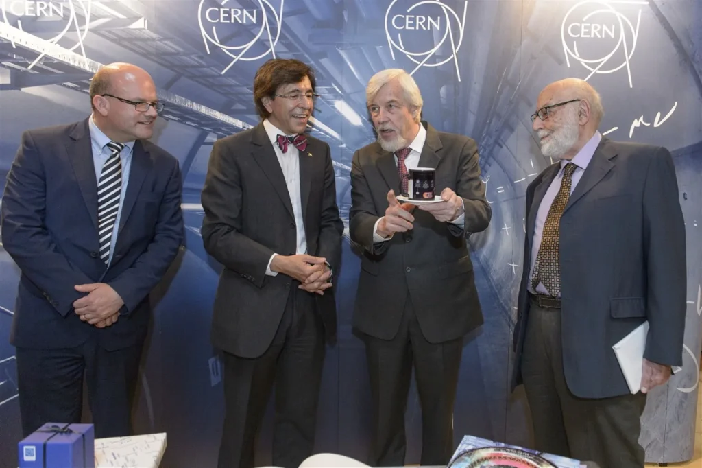 2013 – Elio Di Rupo, Belgian Prime Minister, visits CERN with François Englert